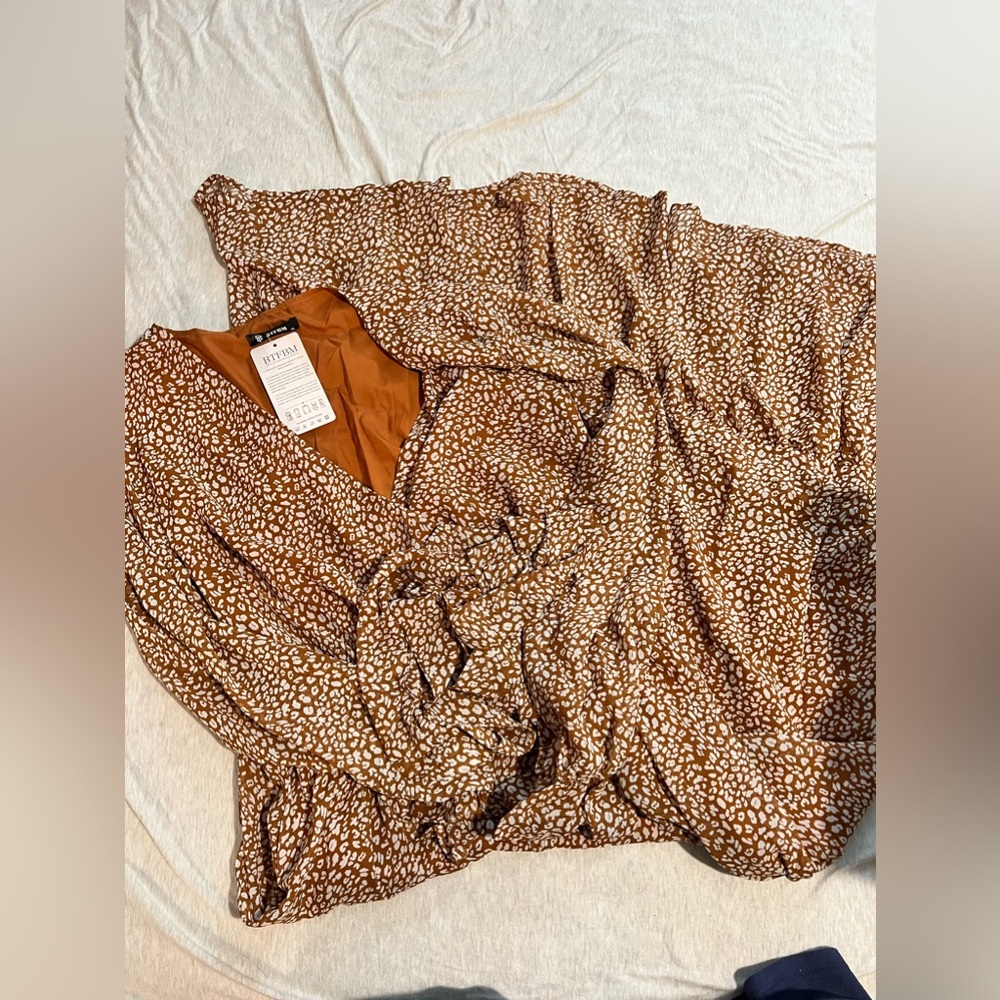 Women’s Full Length Dress XL